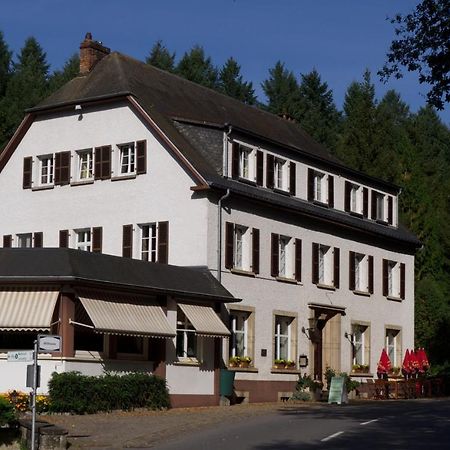 Hostellerie De La Vallee Heffingen Exterior foto
